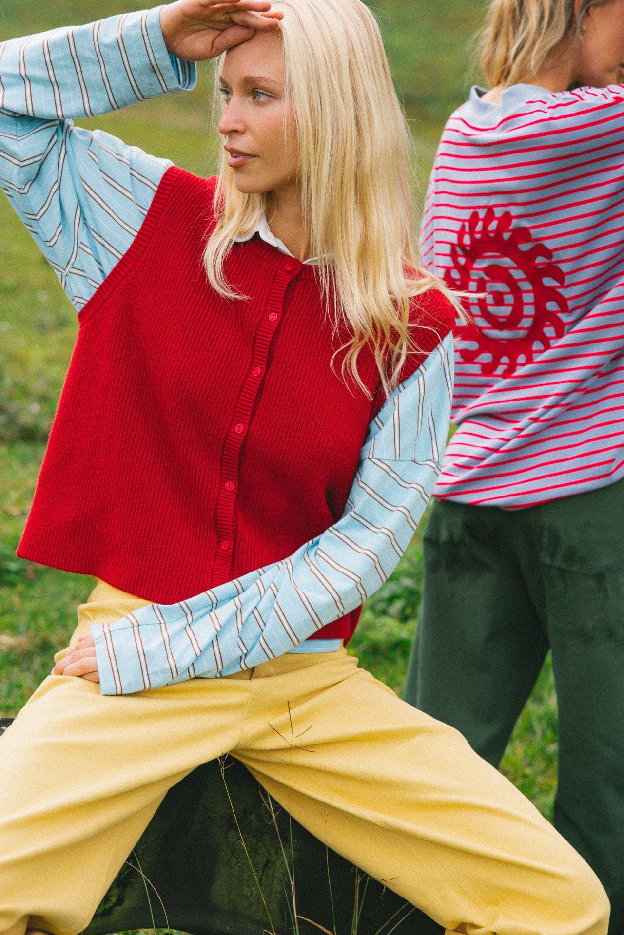 CDC - Eternal Vest - Ruby