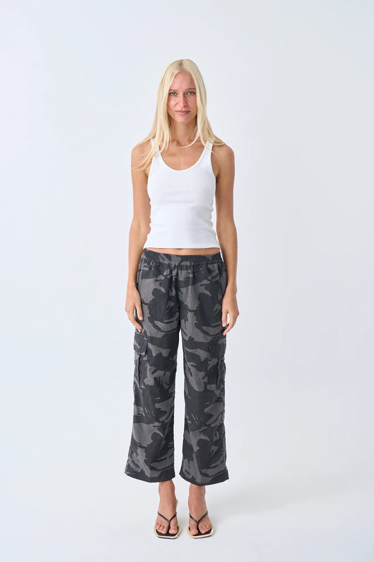 Near The Sea - Cargo - Washed Camo Black