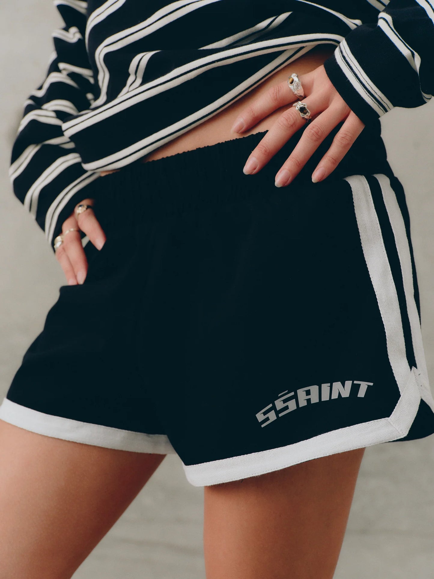 SSAINT - Reflective  V Shorts - Black