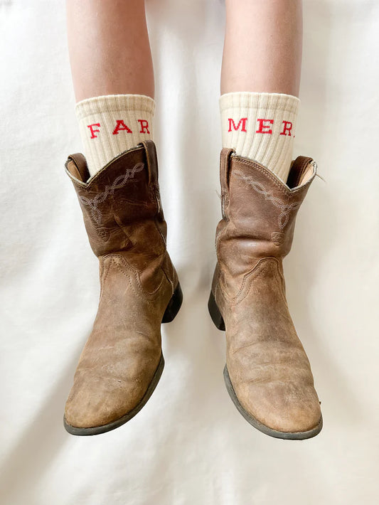 FAR MER by Whitney - Beige FAR MER. Boot Socks