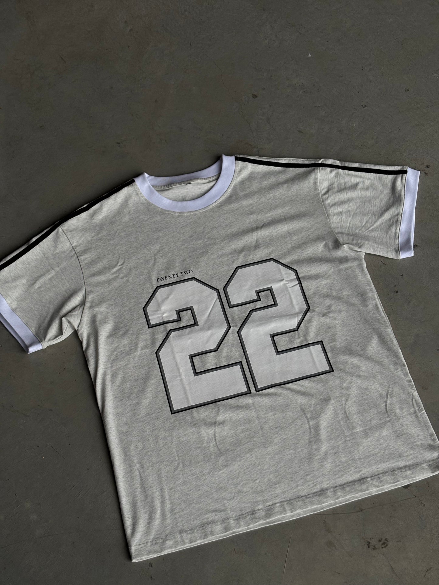 SSAINT - Twenty Two Tee Grey