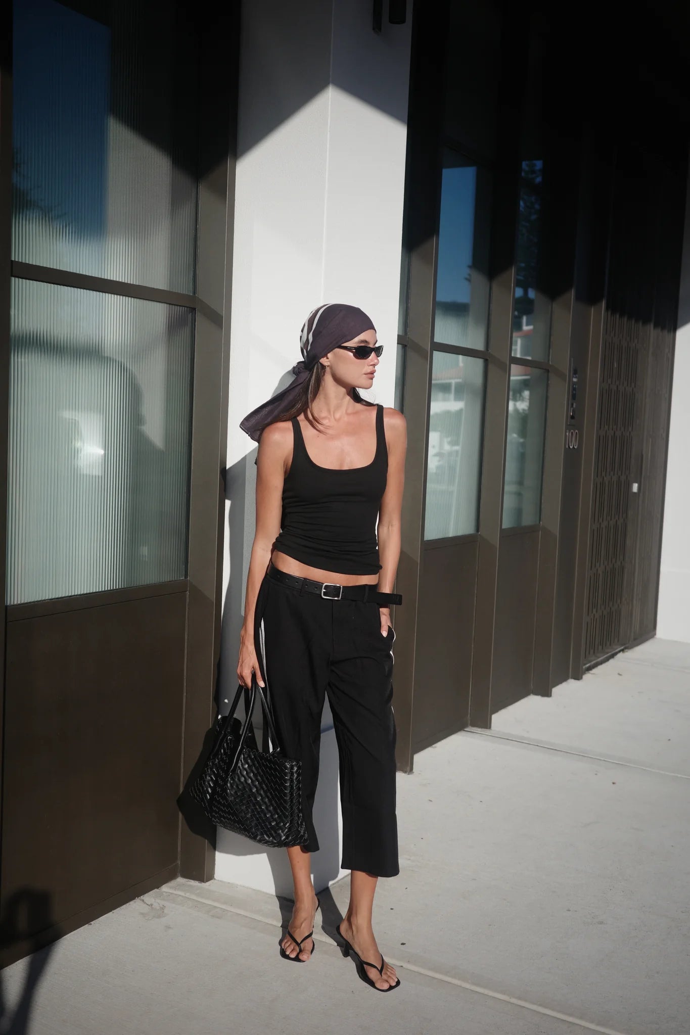 SSAINT -  Essential Tank- Black