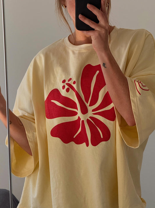 PRE ORDER - CDC - Hibiscus Box Tee - Lemon