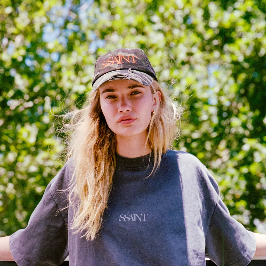 SSAINT - No Vacancy Tee Charcoal Acid Wash