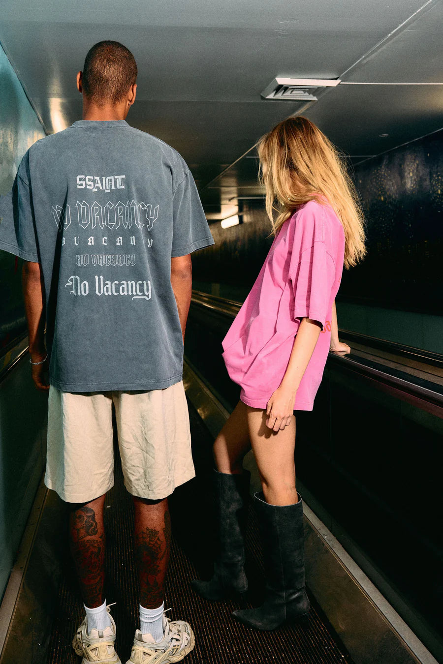 SSAINT - No Vacancy Tee Charcoal Acid Wash