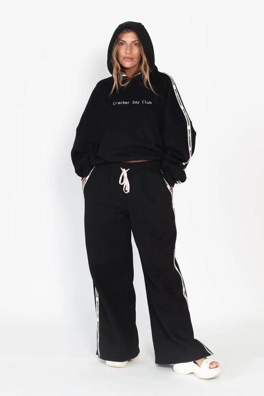 CDC - Cloud Racer Sweatpants - Black