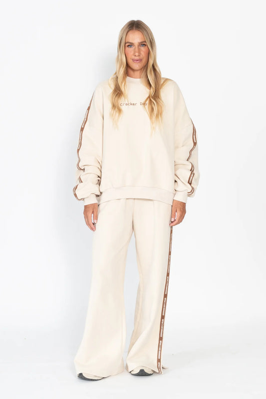 Cloud Racer Sweater - Latte